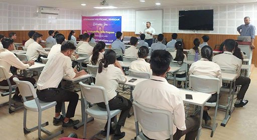 Tech Enthusiasts Excel in Python Programming - Ballupur Chowk, Dehradun